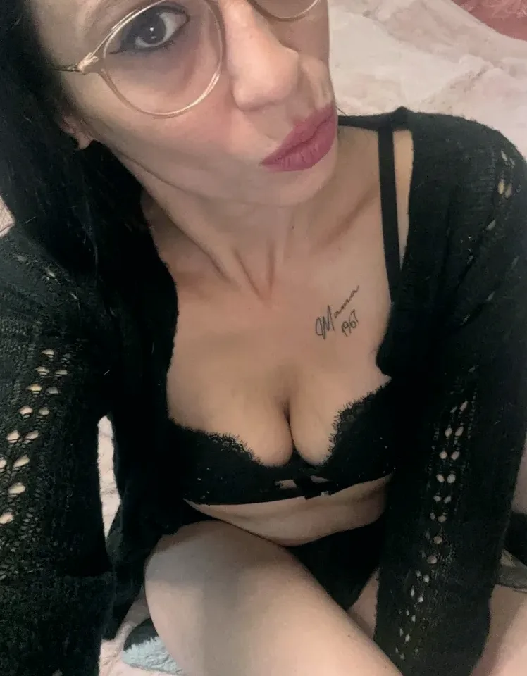 Gemma, 31