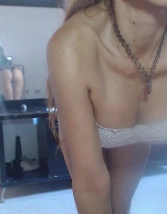 Naomi, 35