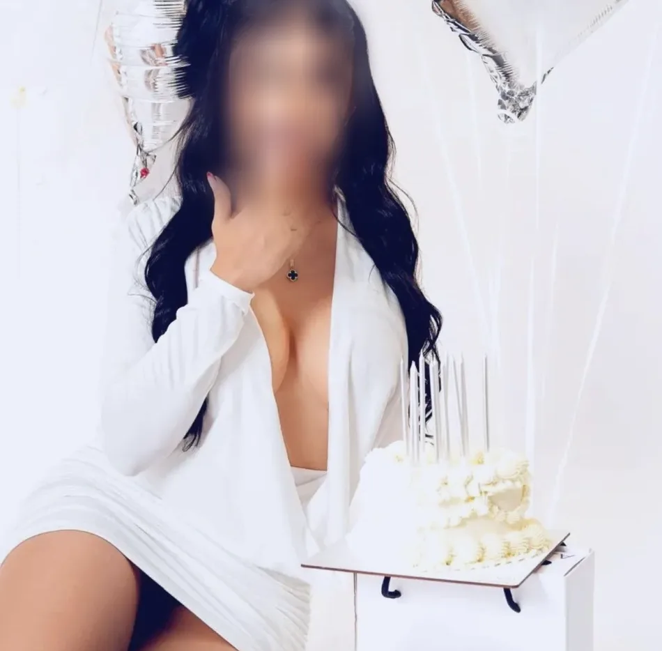 Rana, 29